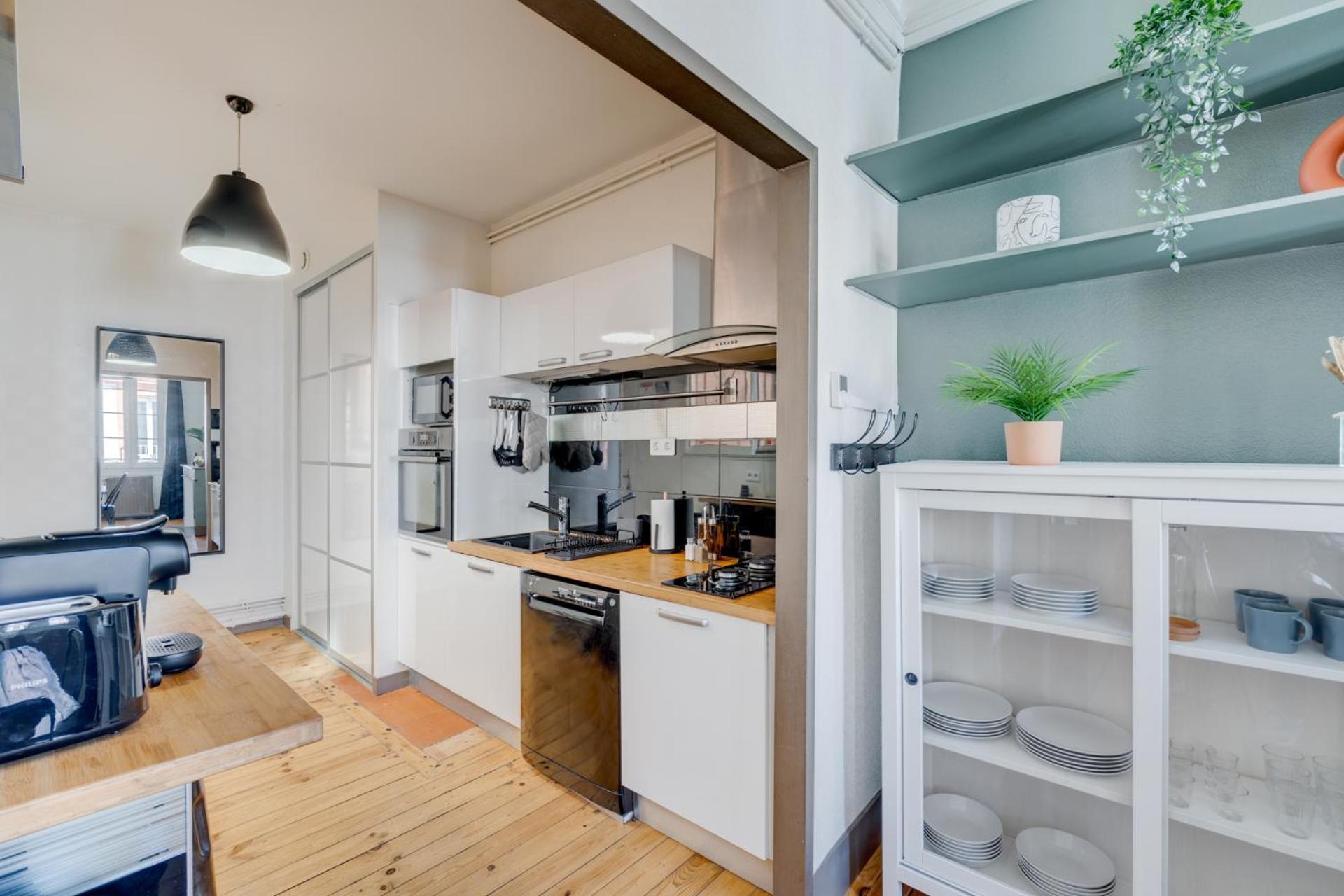 L'industriel - Parking, Climatisation, Wifi Apartamento *